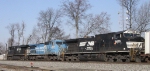 NS 9875 is one of 3 different GE widecab models leading train 213